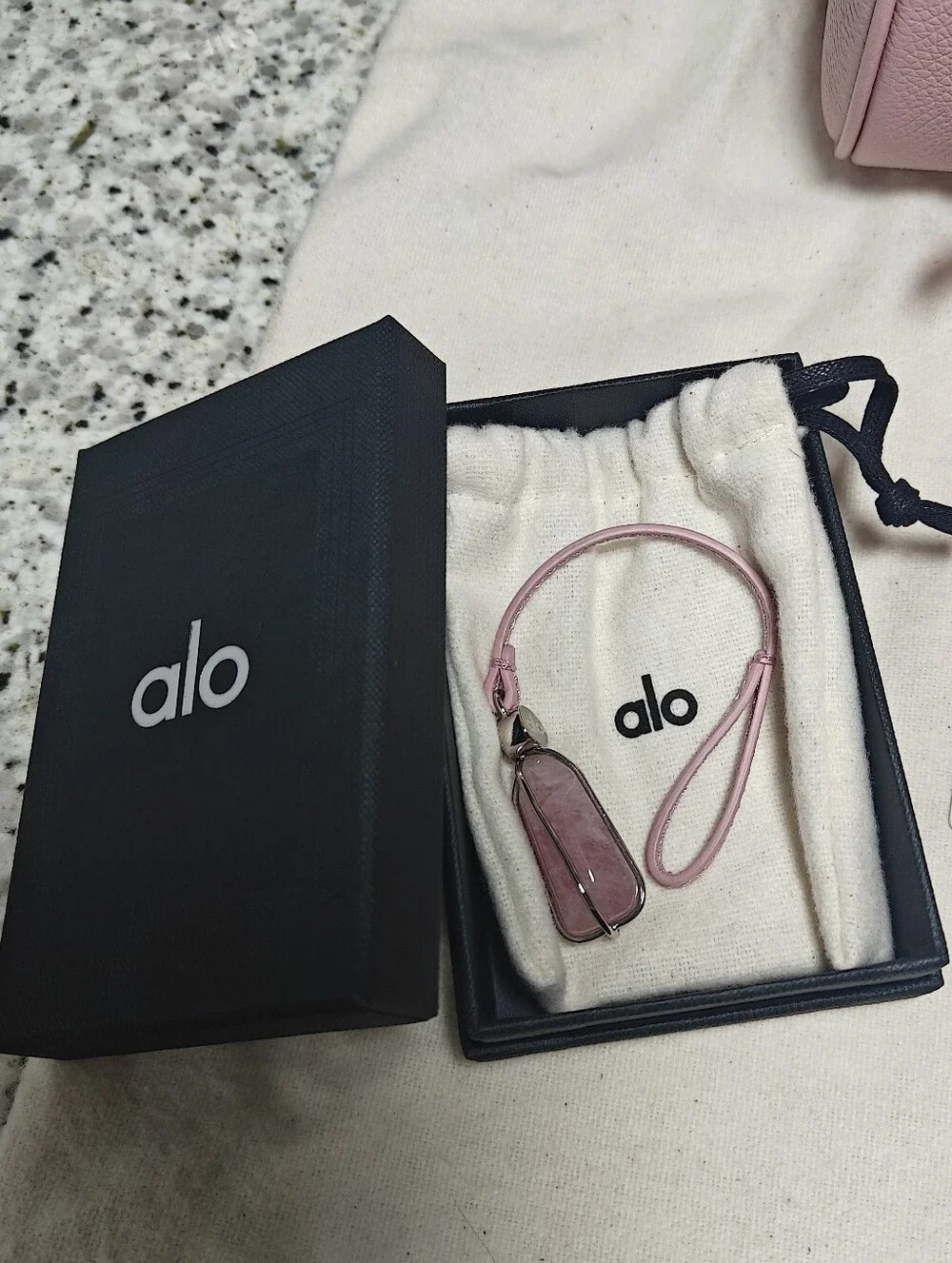 ALO Mini Voyage - Vintage Pink Leather